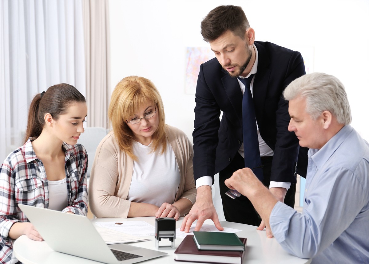 Family <strong>Laws</strong>